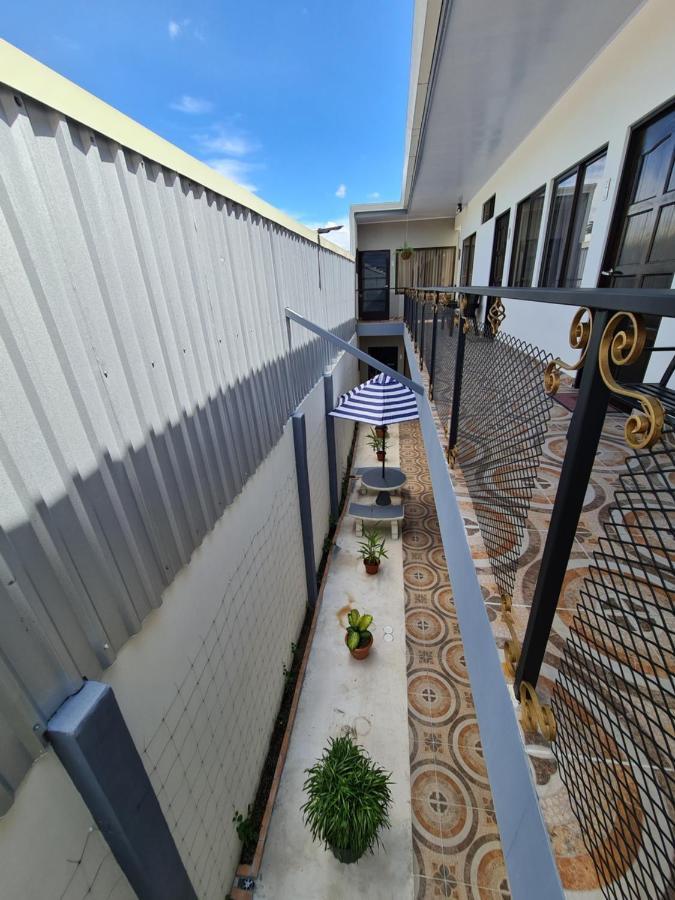 Apartamentos Ave Del Paraiso Alajuela Exterior foto