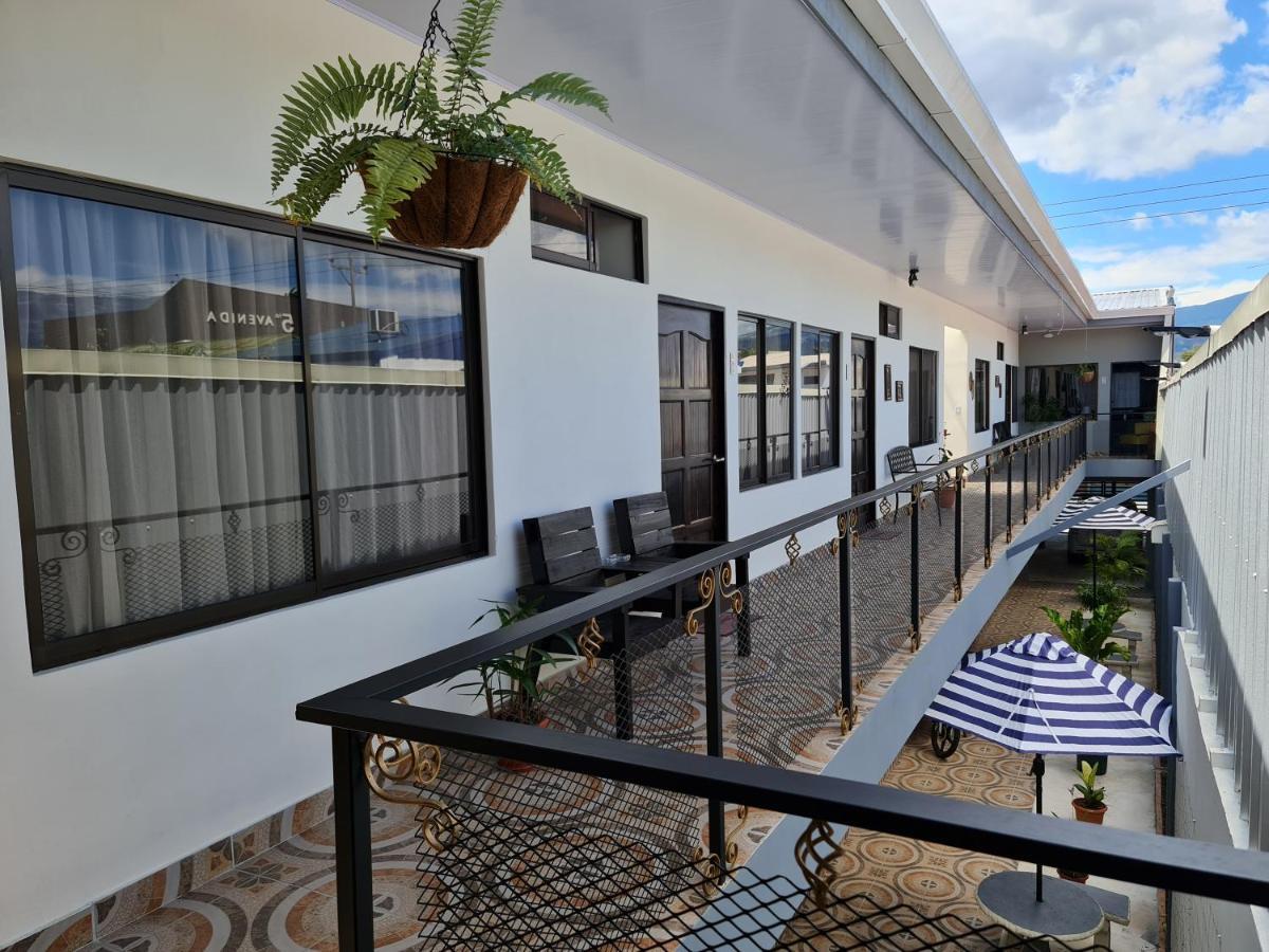 Apartamentos Ave Del Paraiso Alajuela Exterior foto